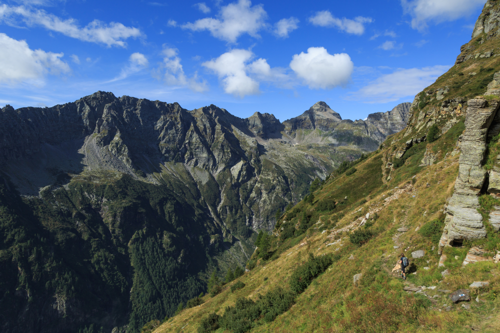 Stage 3: Rifugio Alpe Masnee to Capanna Alpe Spluga